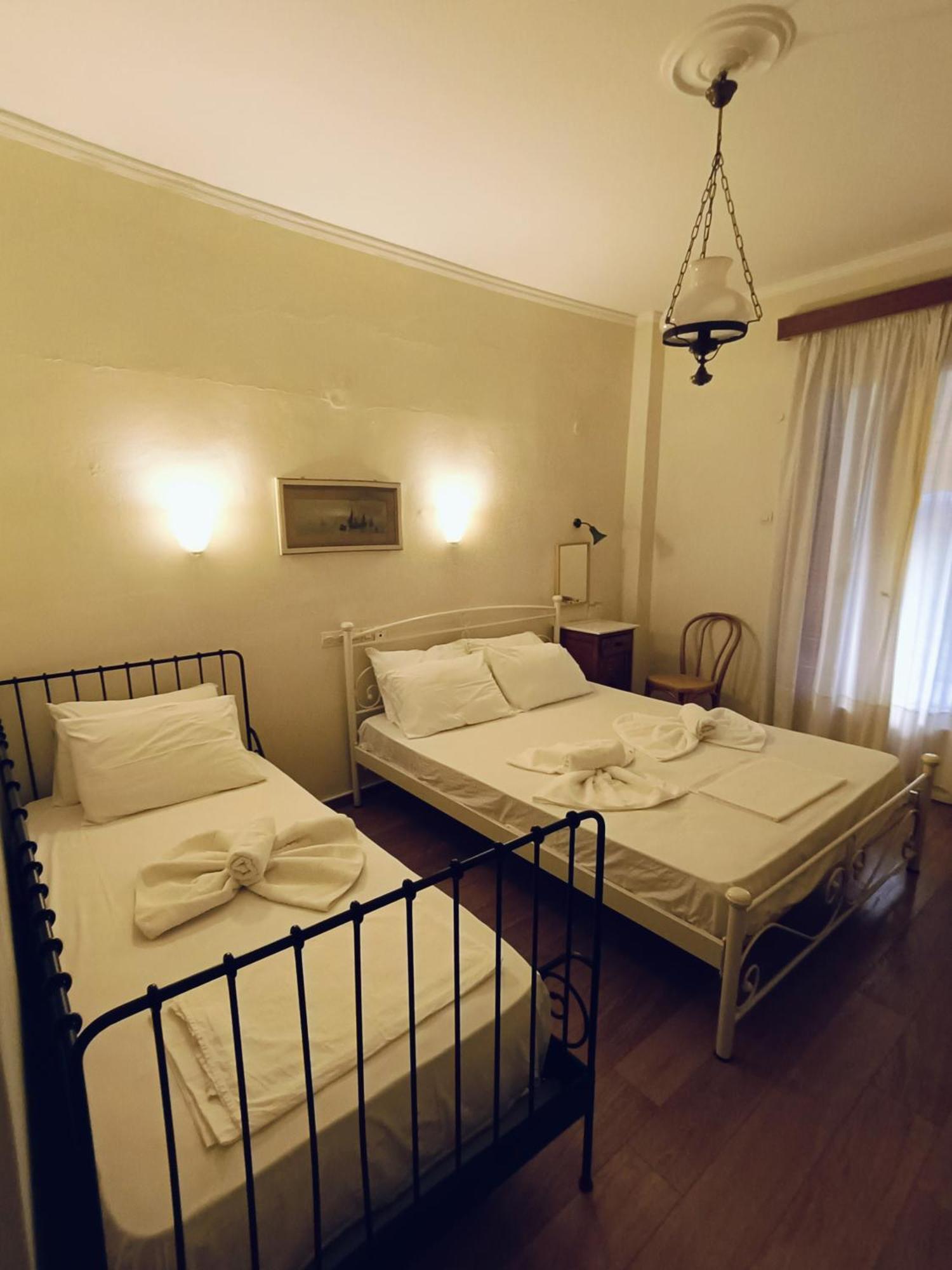 Anesis Hotel Loutra Edipsou  Exterior photo