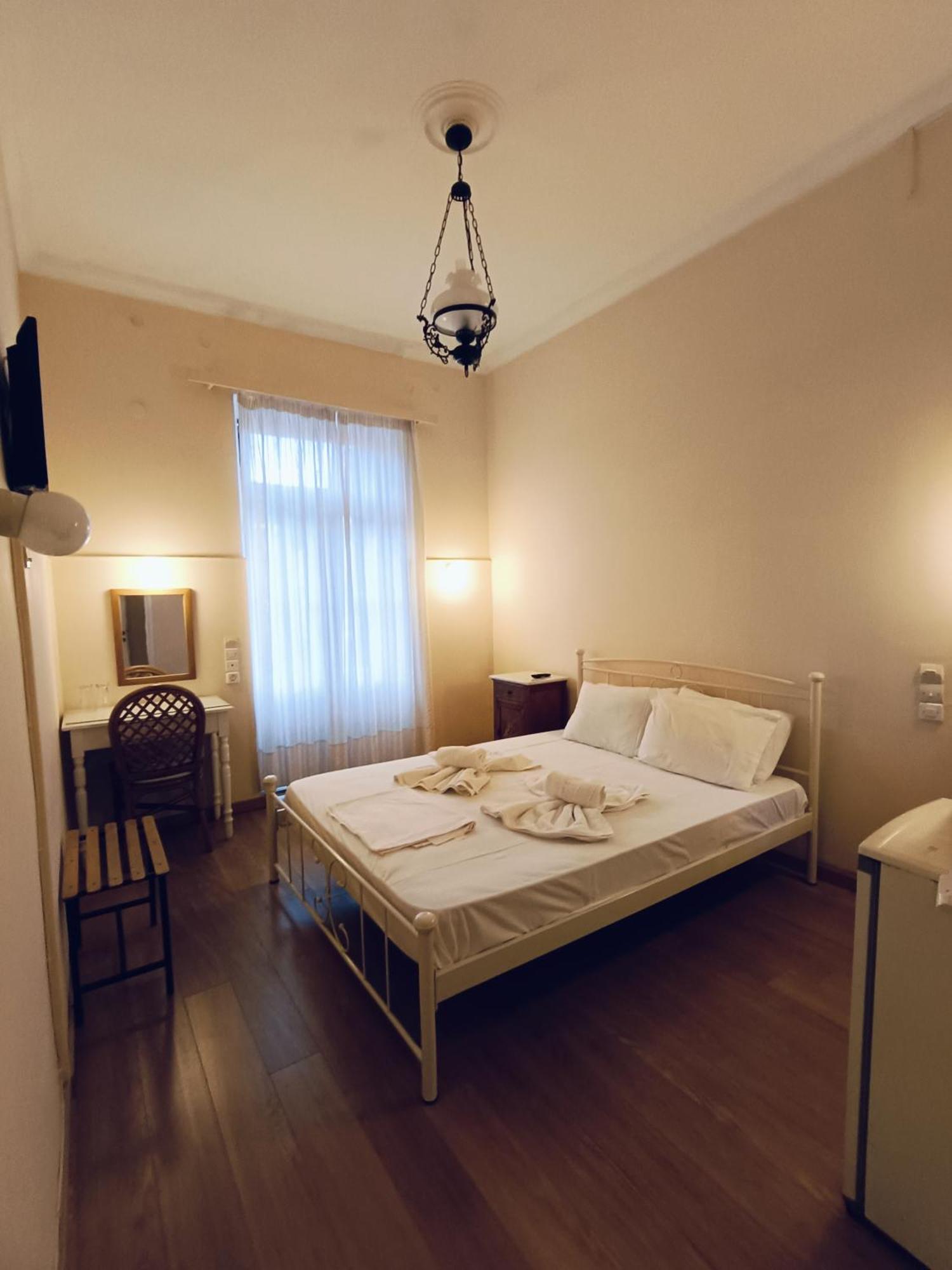 Anesis Hotel Loutra Edipsou  Exterior photo