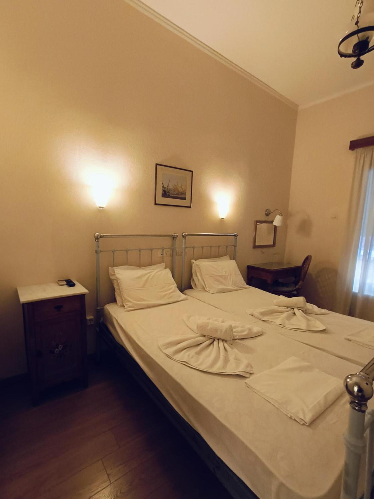 Anesis Hotel Loutra Edipsou  Exterior photo