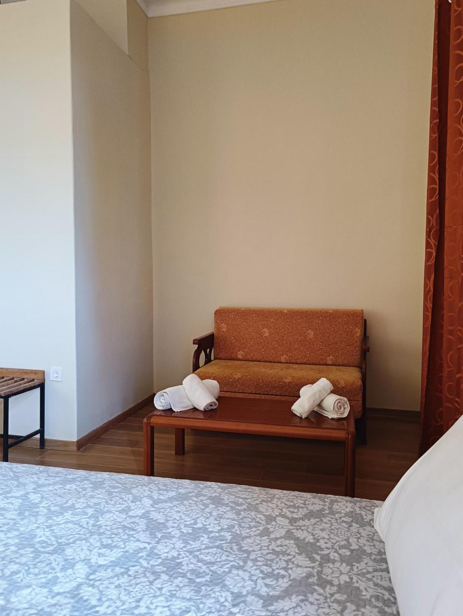 Anesis Hotel Loutra Edipsou  Exterior photo